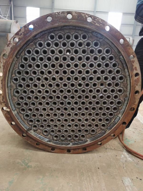 列管冷凝器內(nèi)部結(jié)構(gòu)